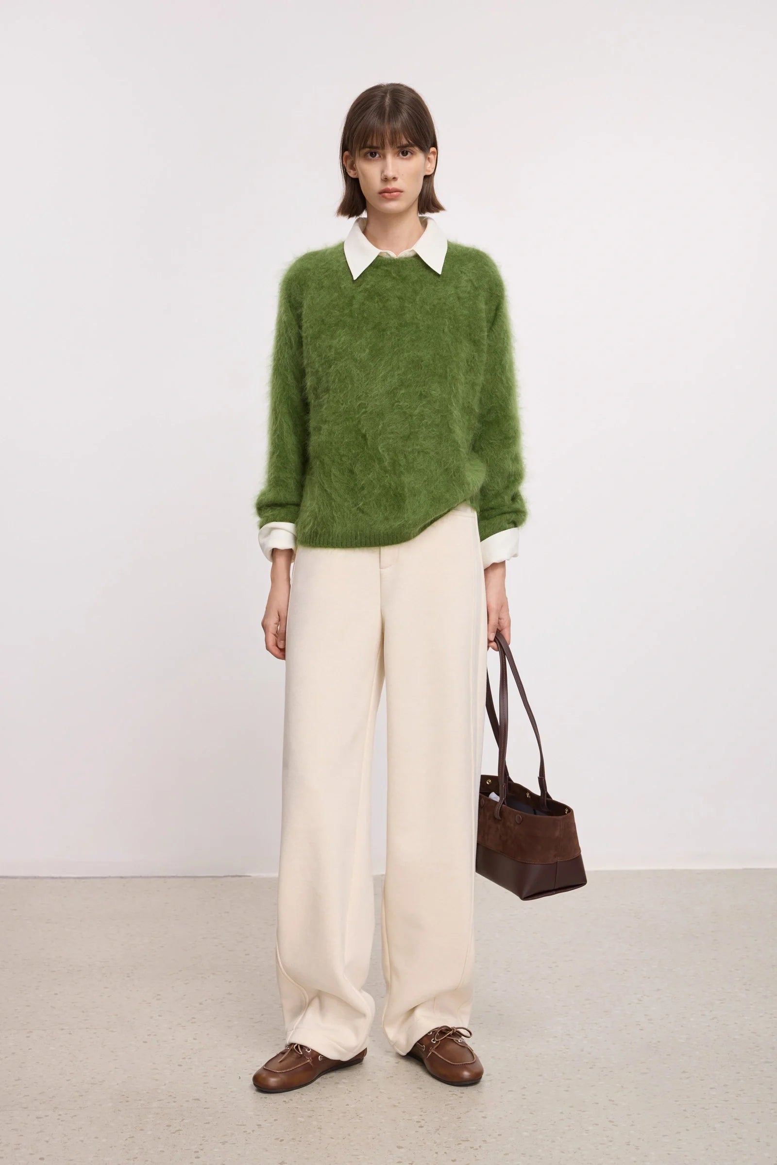 #color_Off White