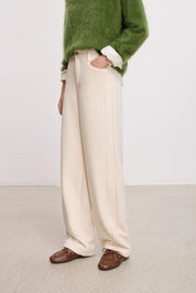 #color_Off White