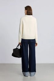 #color_Off White