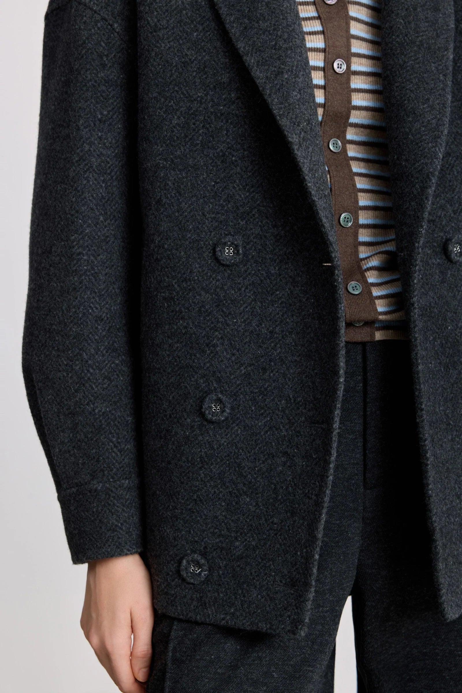 #color_Dark Gray