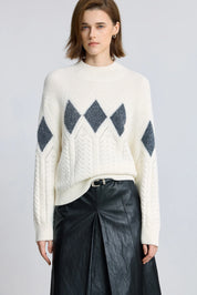 #color_Off White