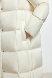 #color_Off White