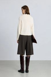 #color_Off White