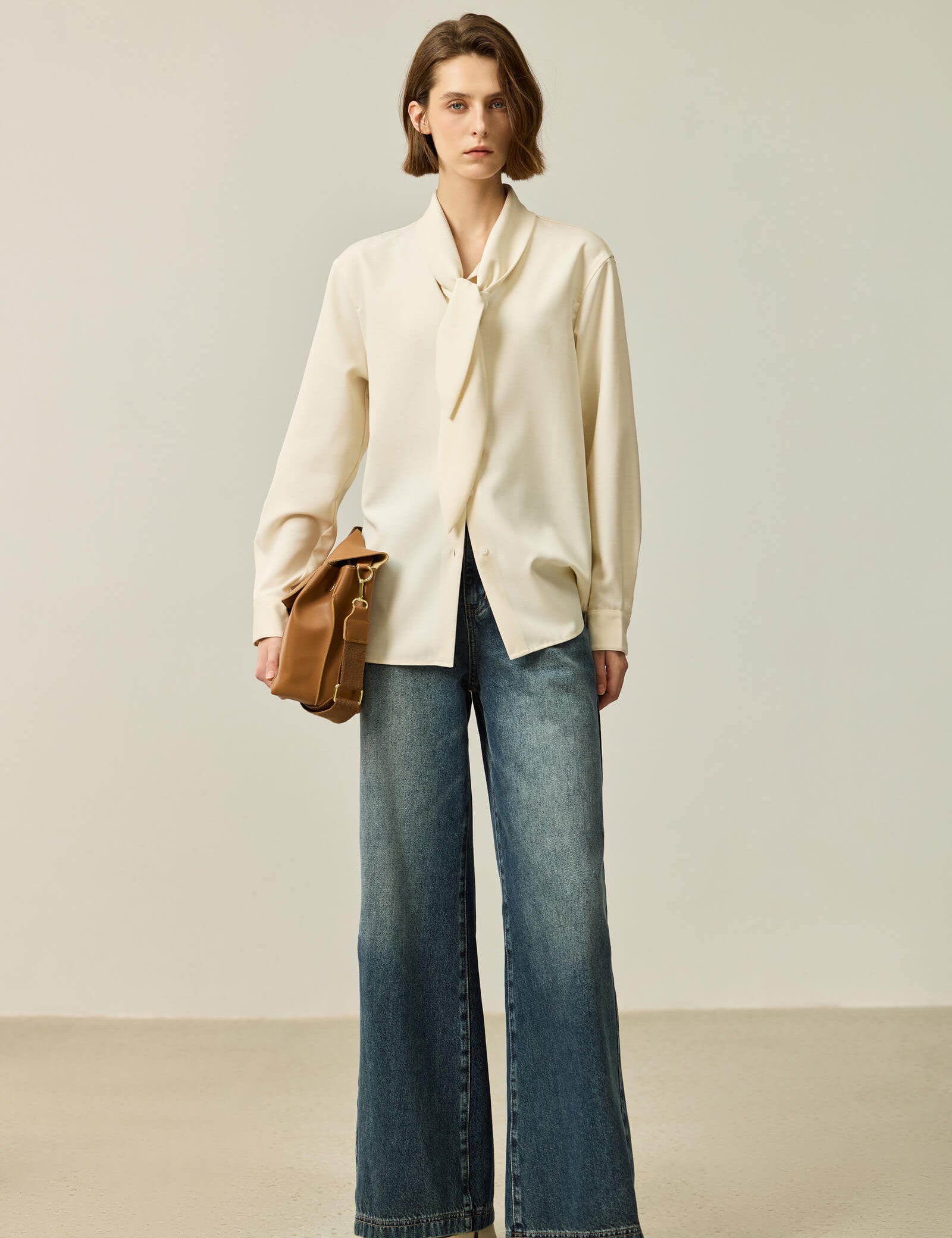 #color_Off White