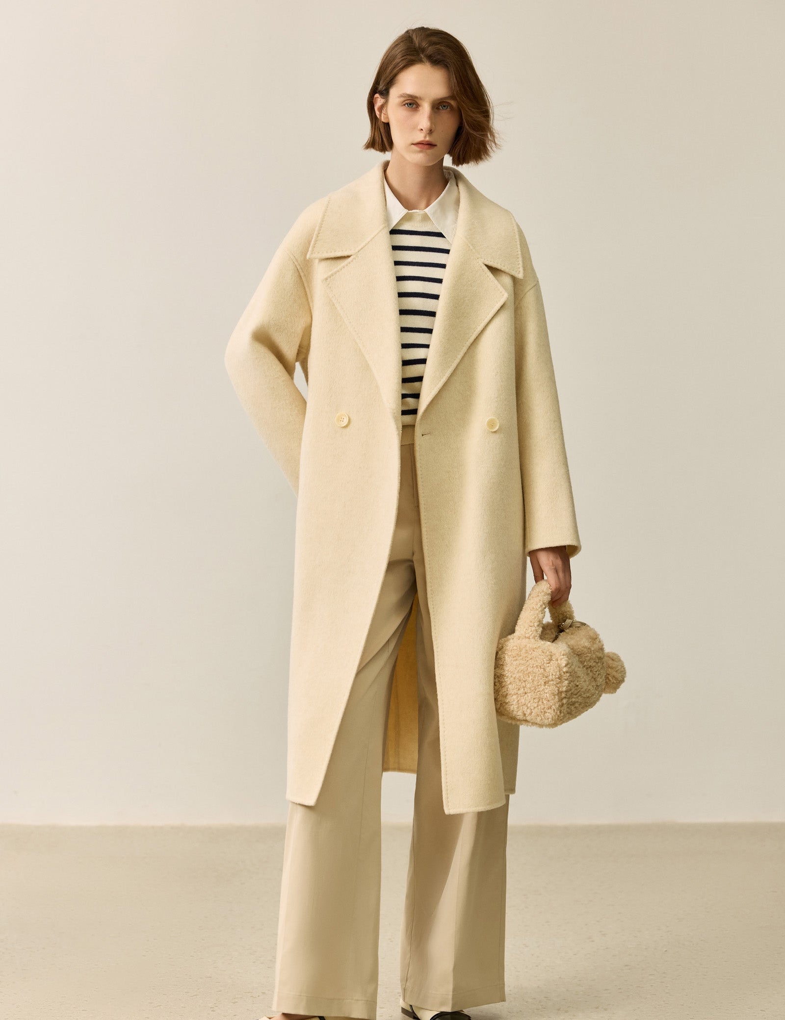 #color_Off White