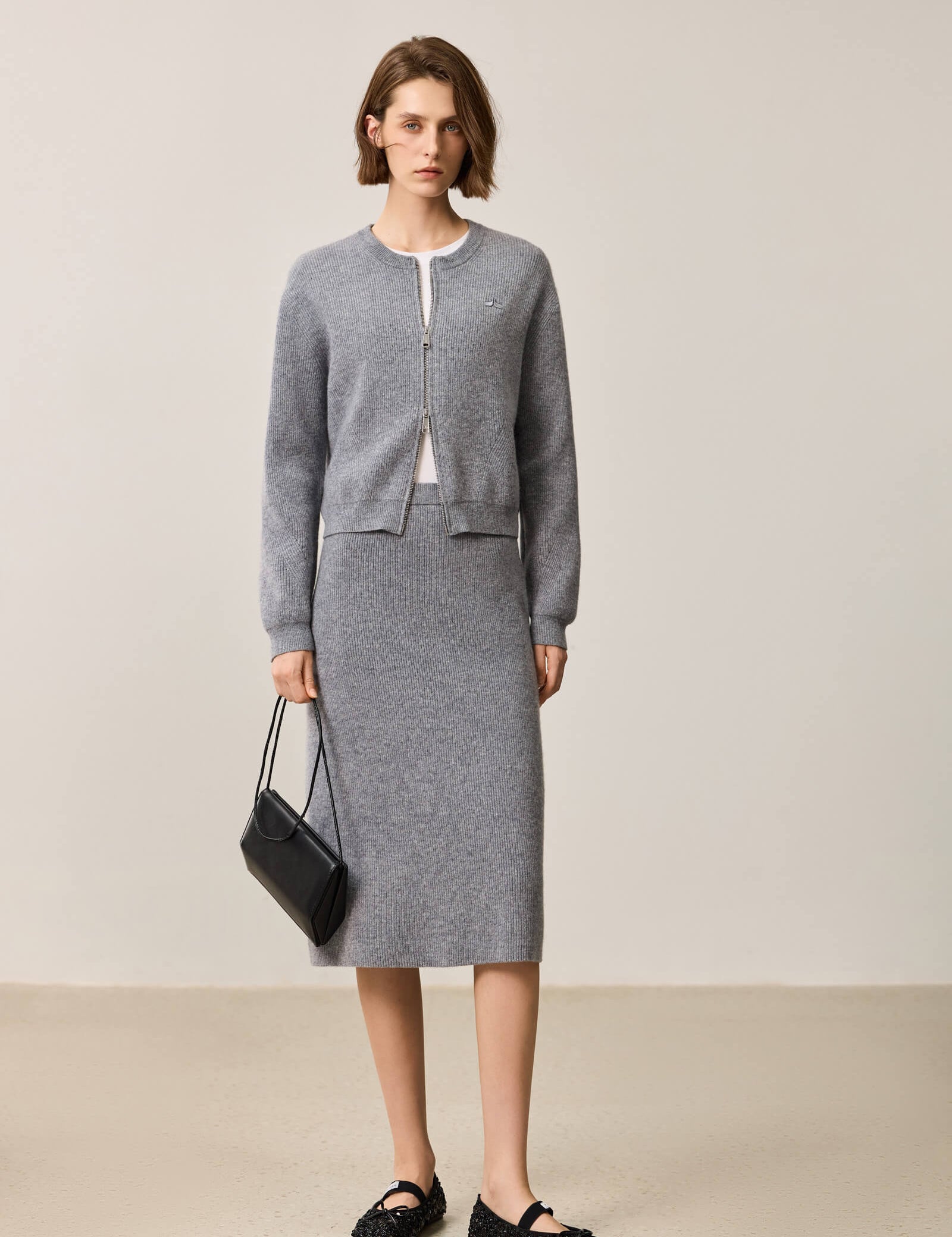 #color_Dark Gray
