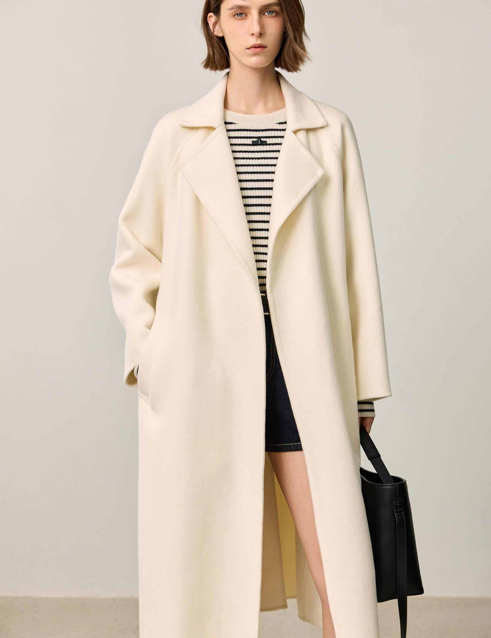 #color_Off White