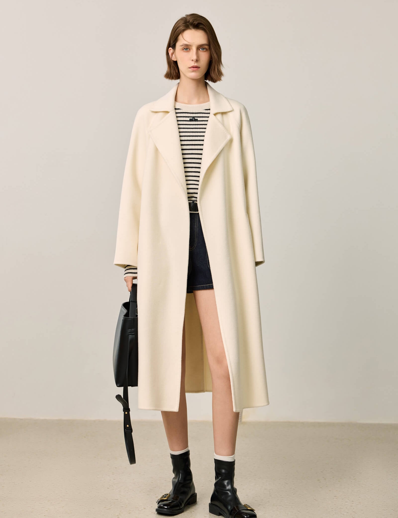 #color_Off White