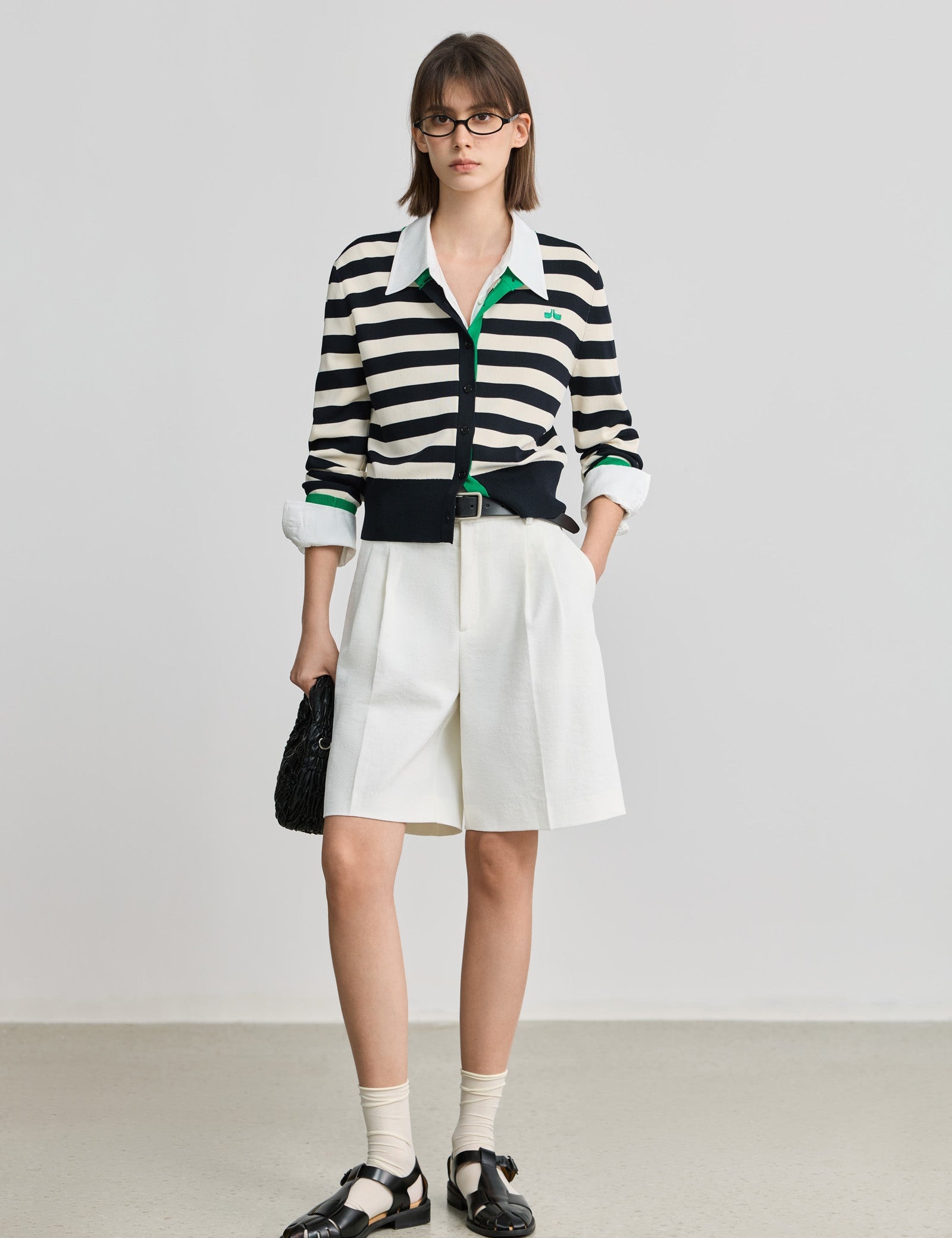 #color_Off White