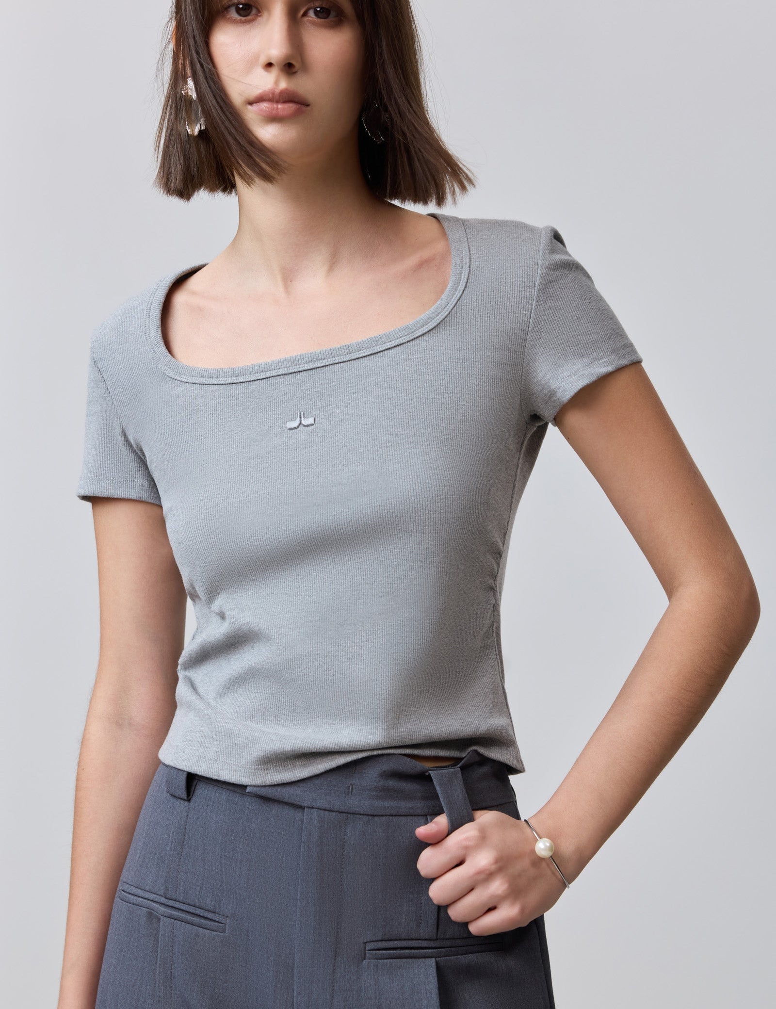 #color_gray