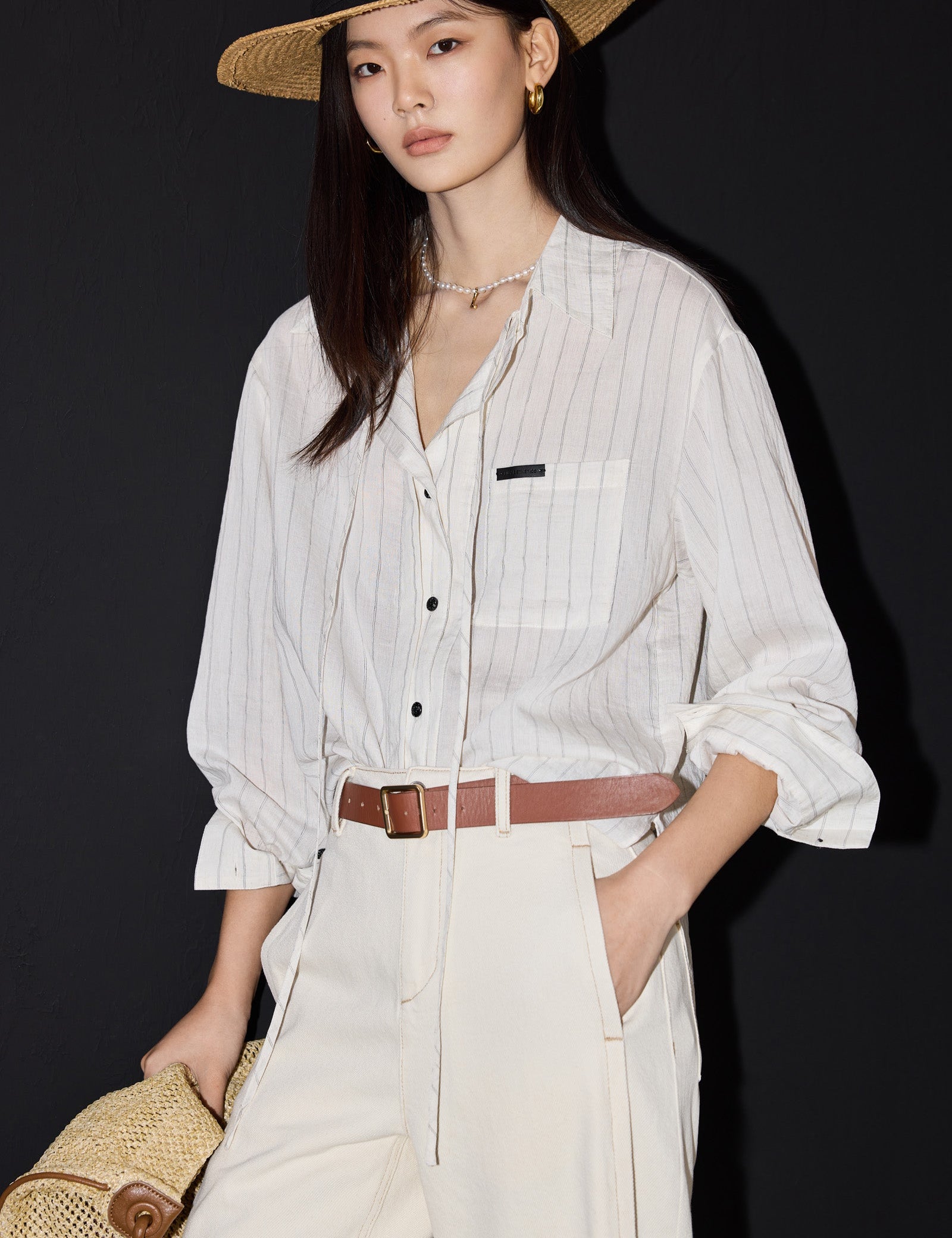 #color_Off White