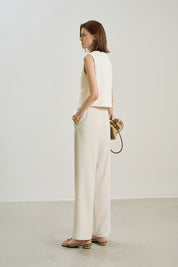 #color_Off White