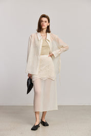 #color_Off White