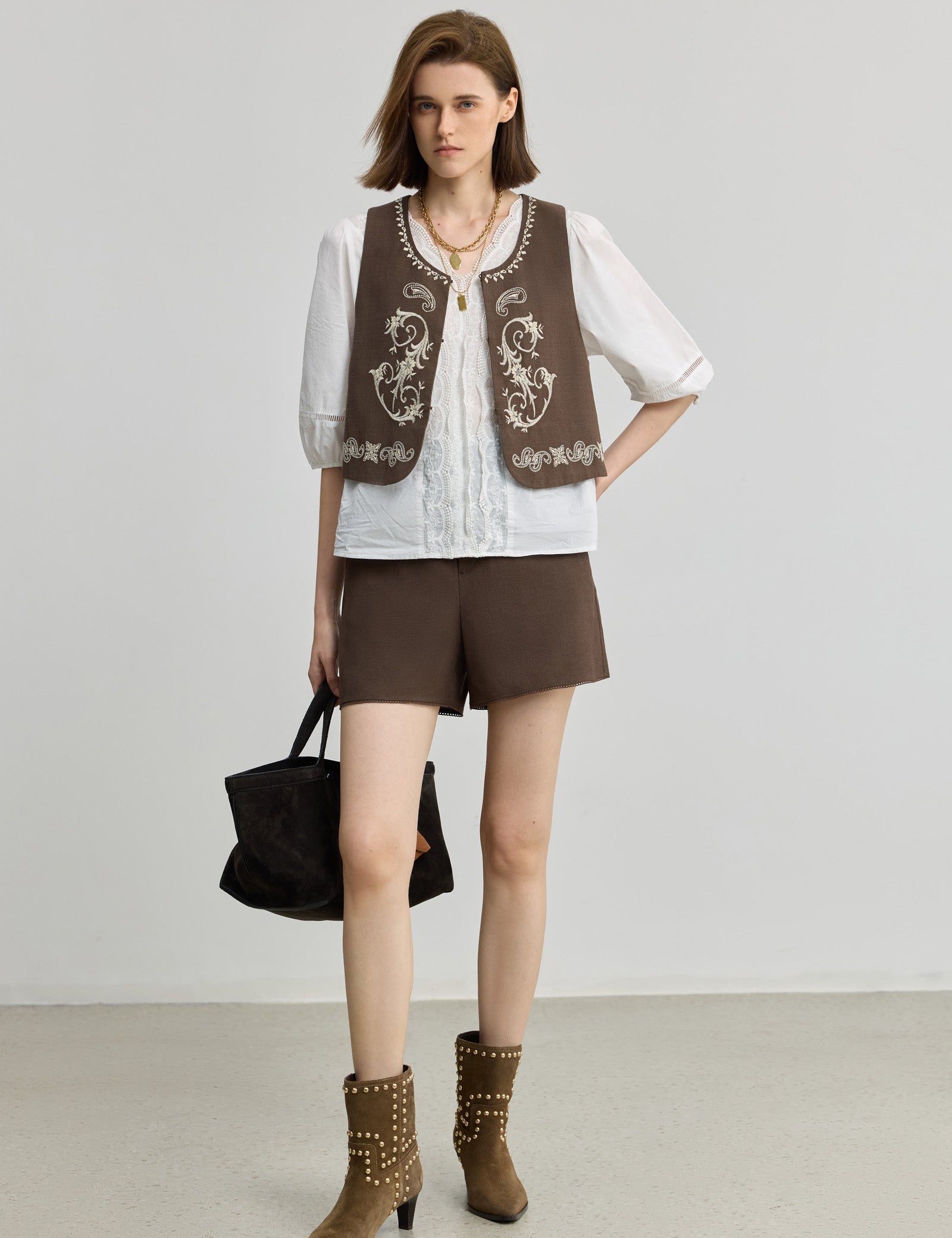 #color_Brown