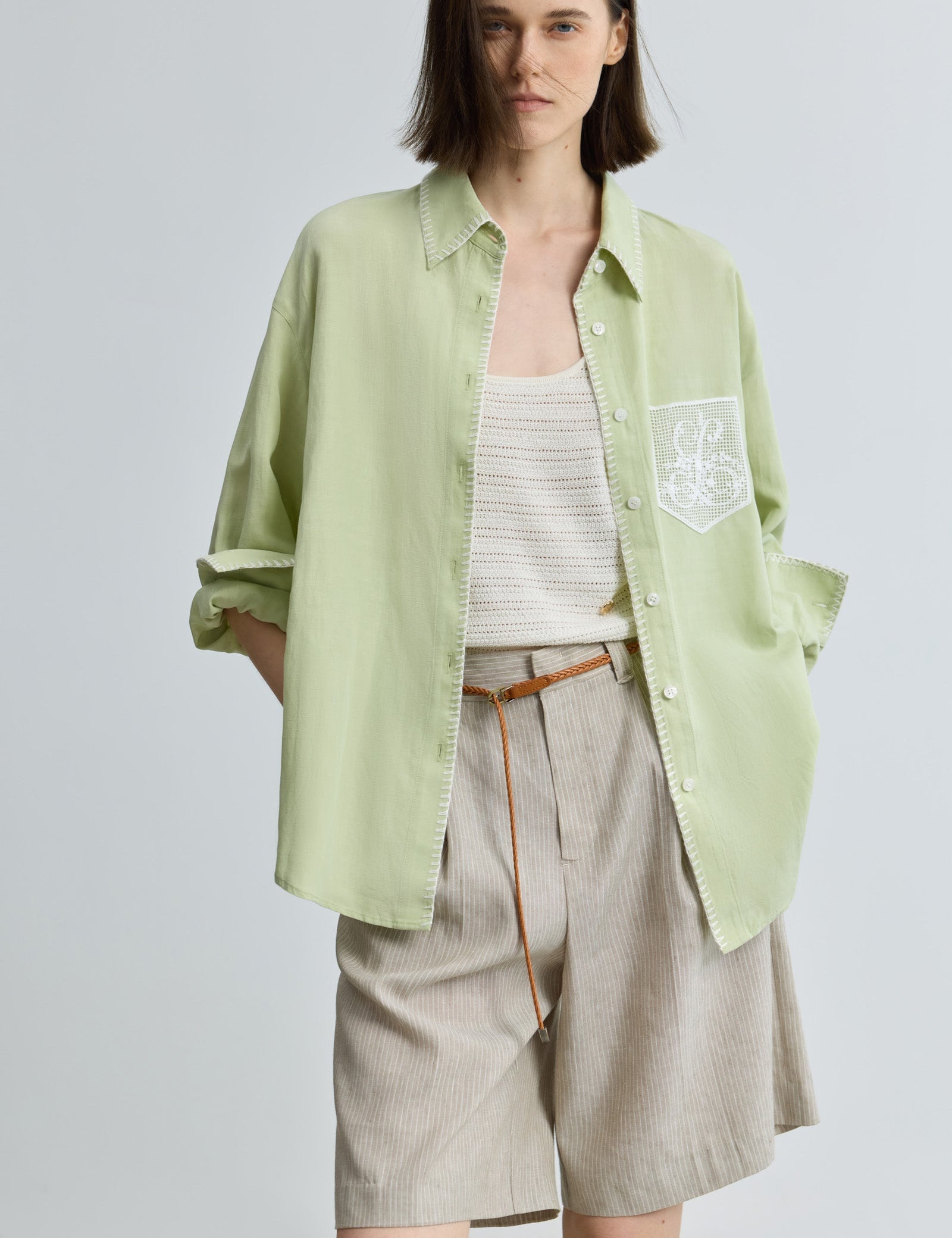 #color_Pale Green