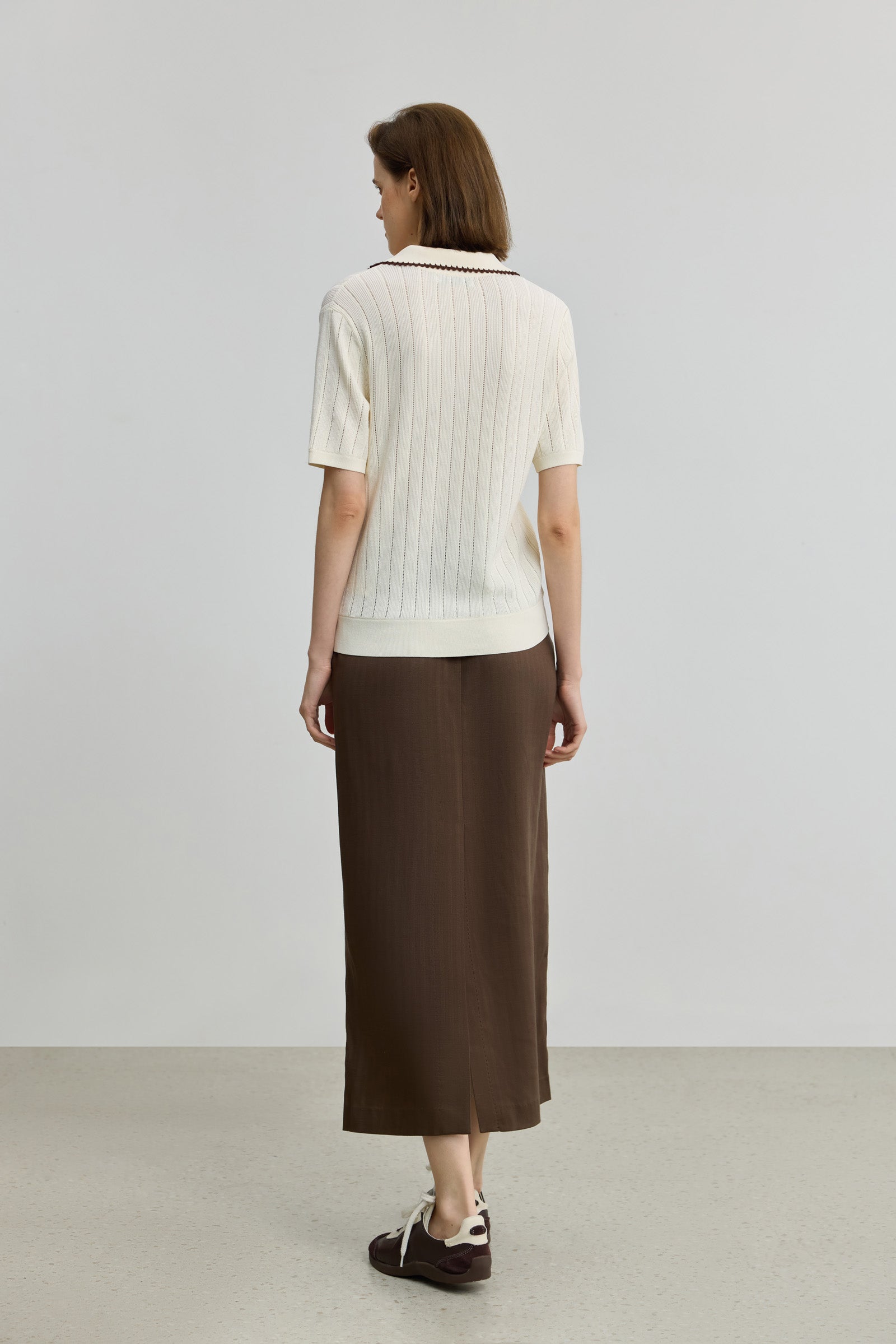 #color_Off White