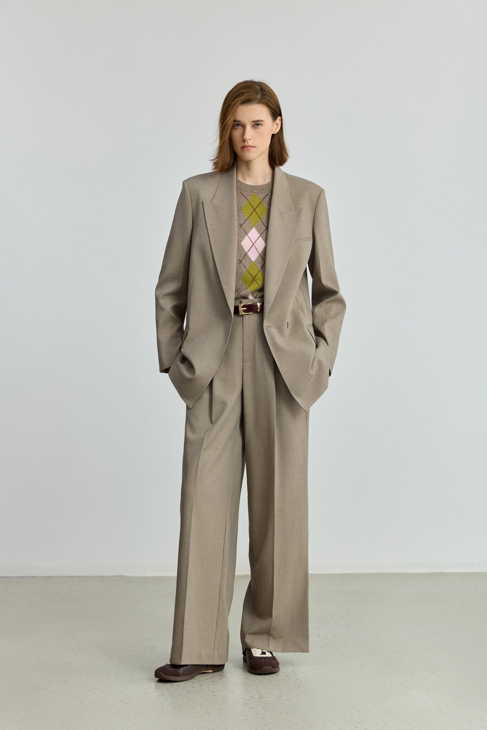 #color_Khaki