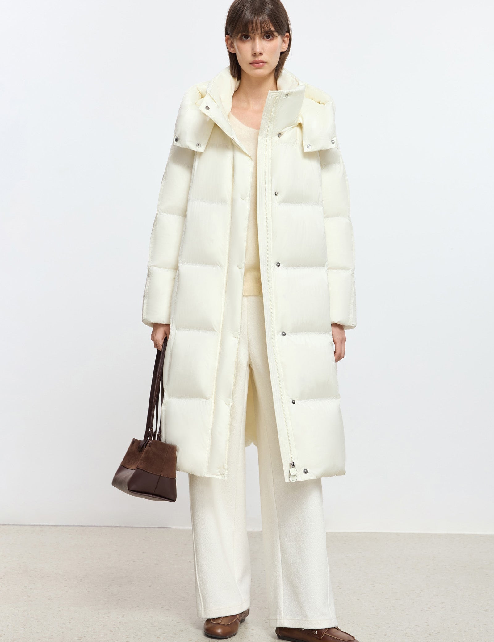 #color_Off White