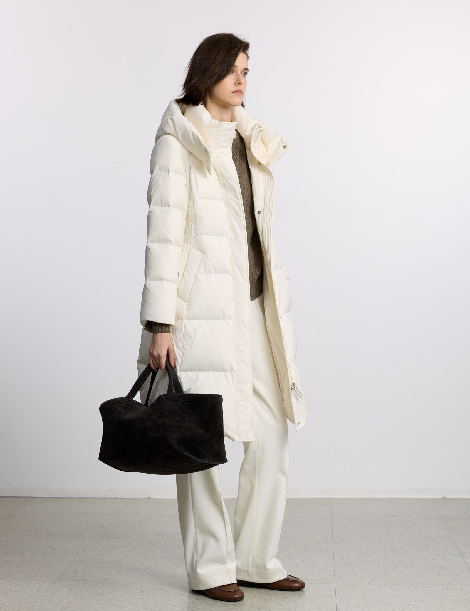 #color_Off White