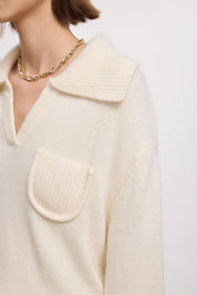 #color_Off White