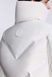 #color_Off White