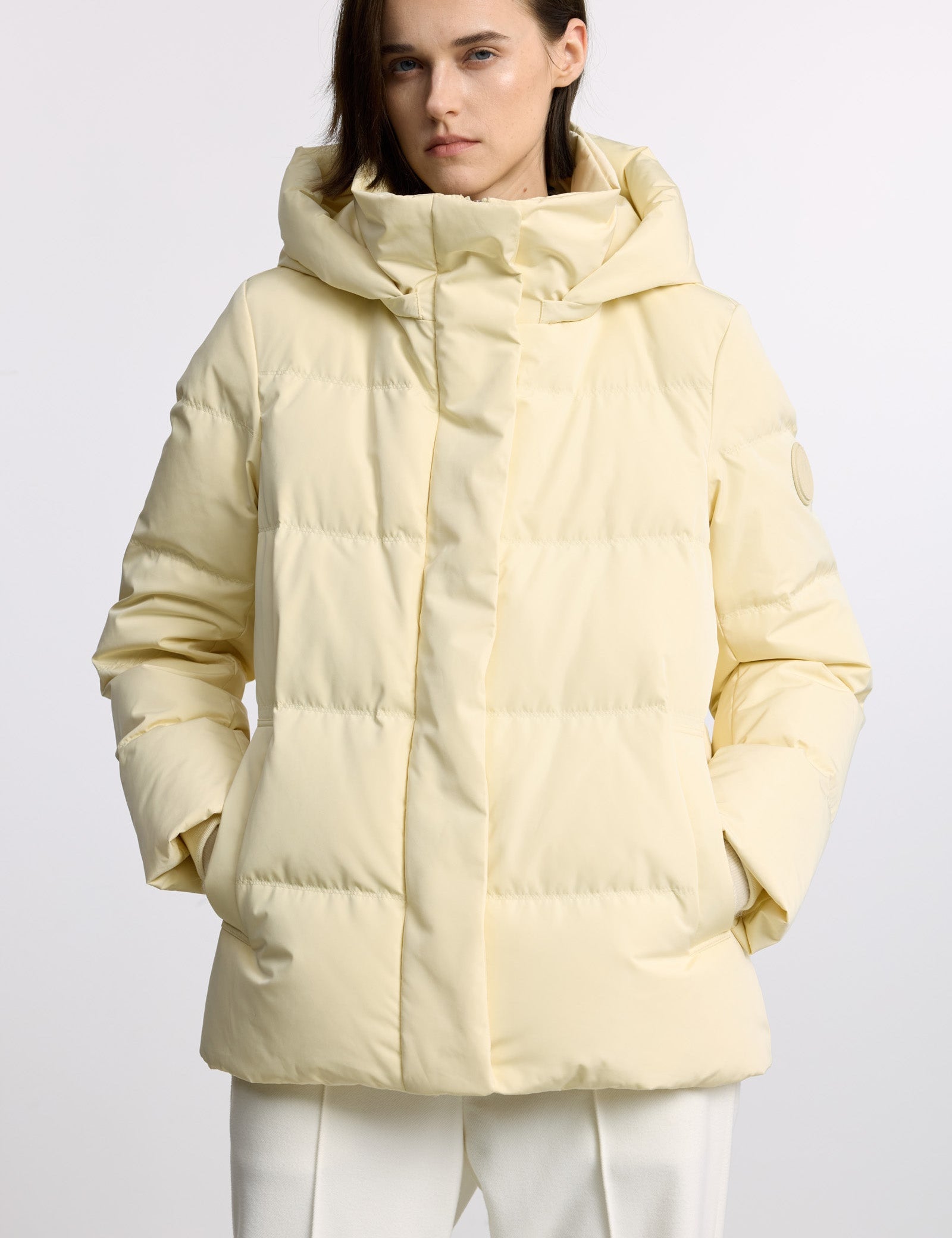 #color_Goose Yellow