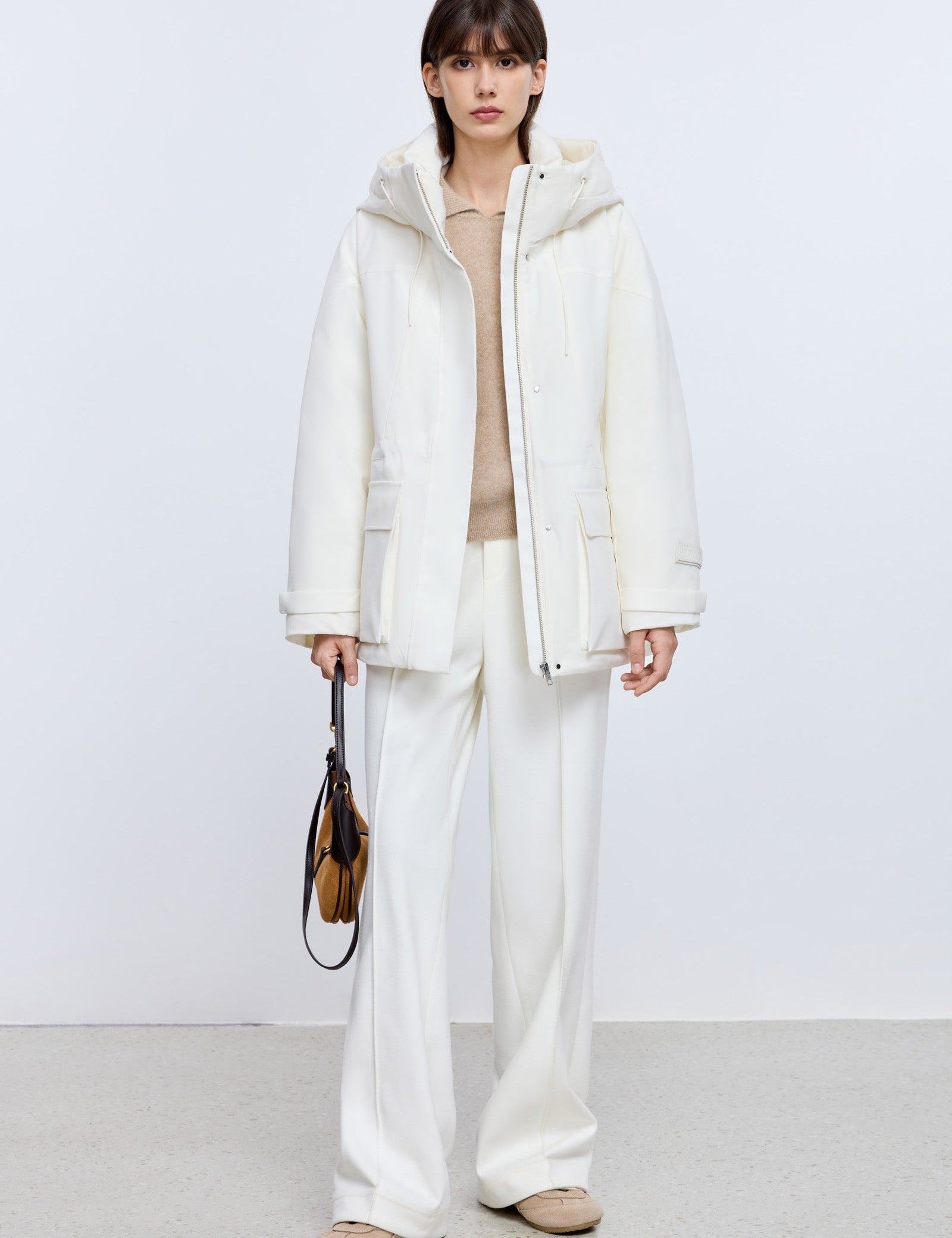 #color_Off White