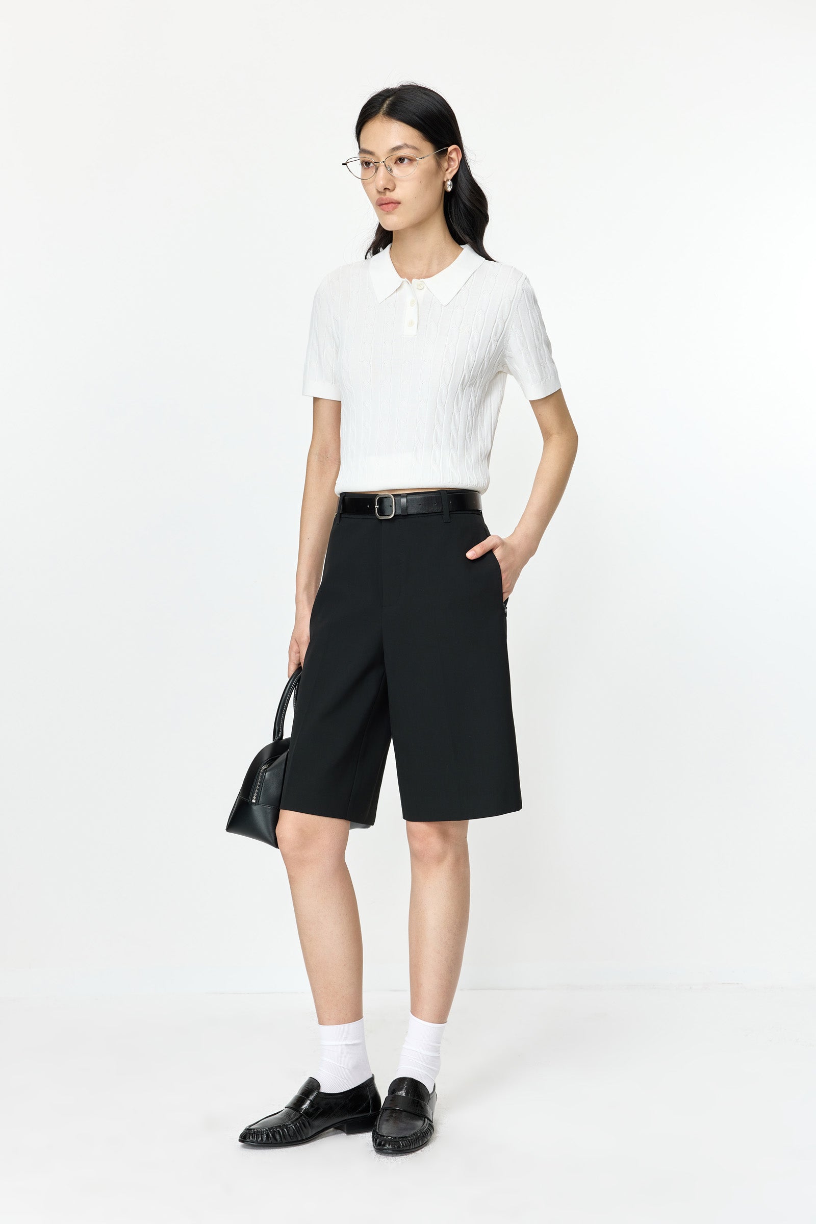 #color_Off White