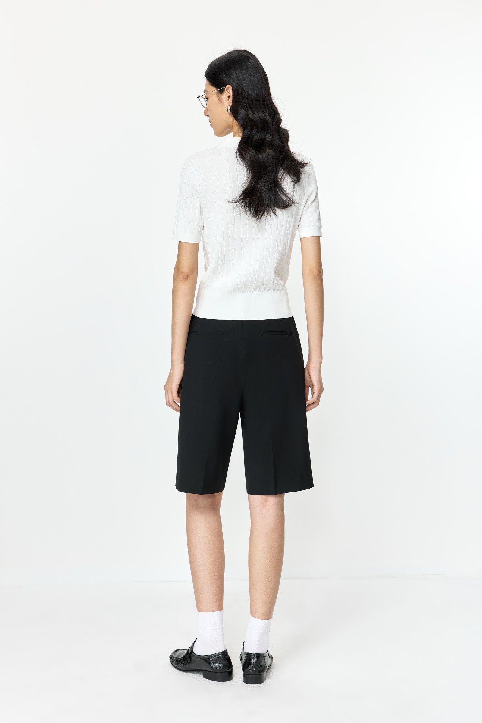 #color_Off White