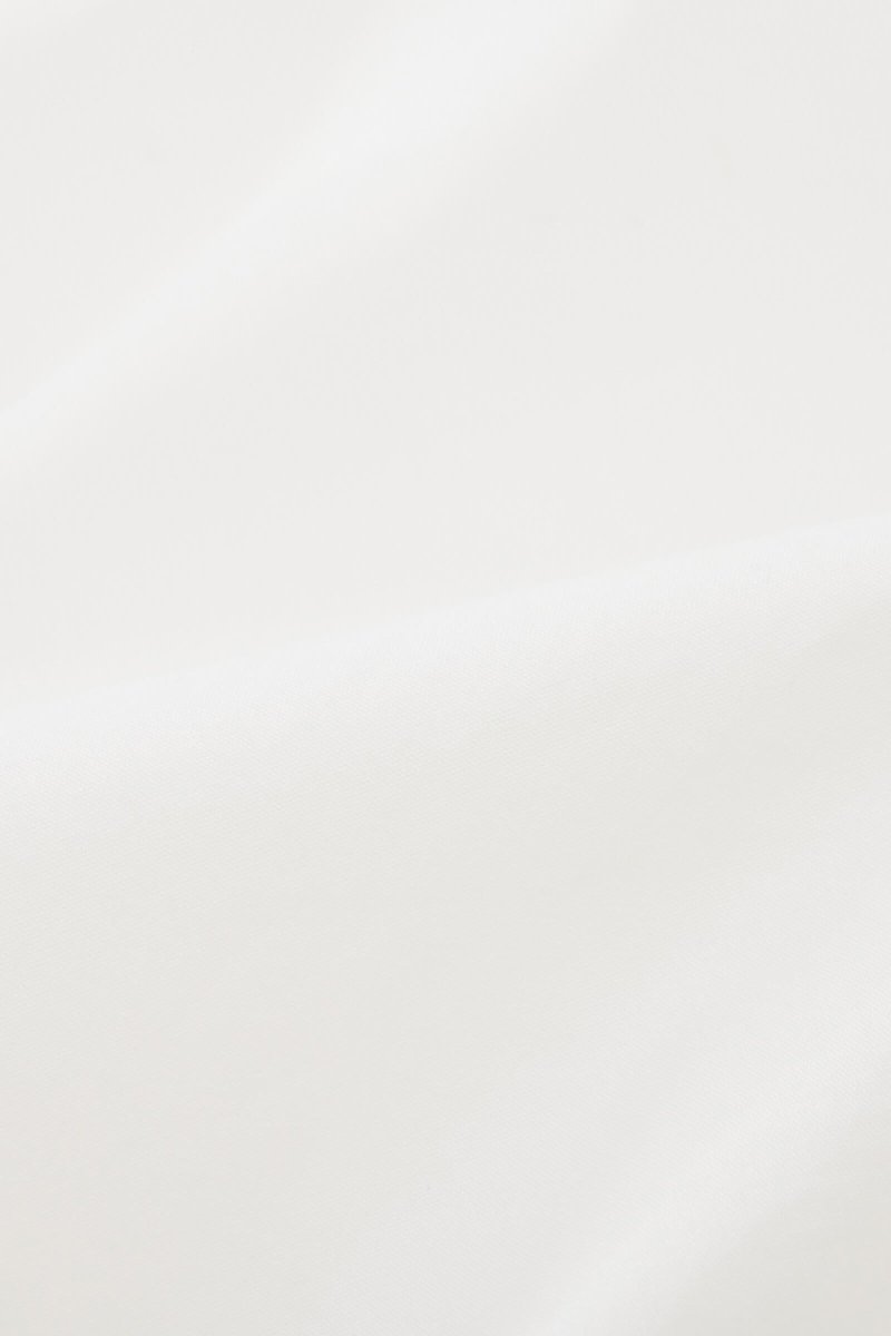 #color_Off White