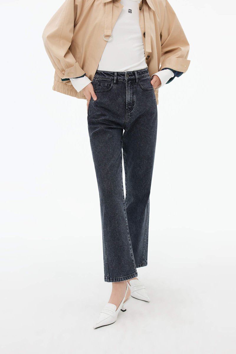 Vintage Straight-Cut Denim Jeans | LILY ASIA